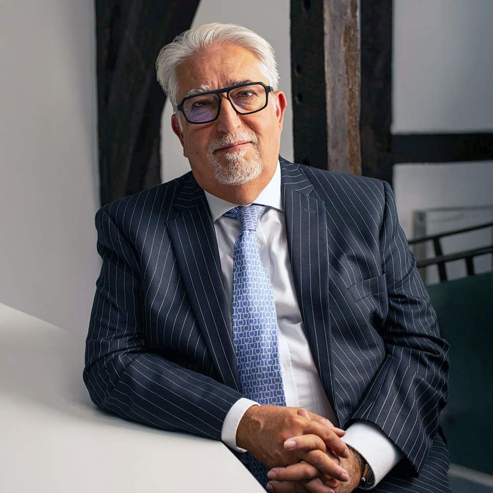 Simon Fenton